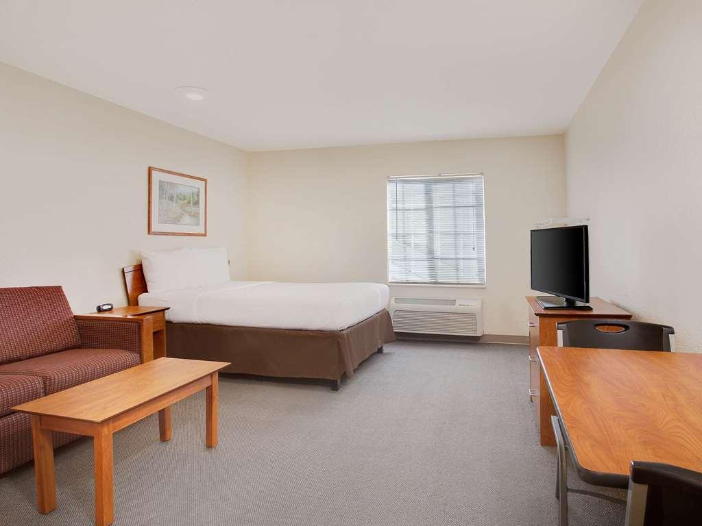 Extended Stay America Select Suites - Oklahoma City - West Номер фото
